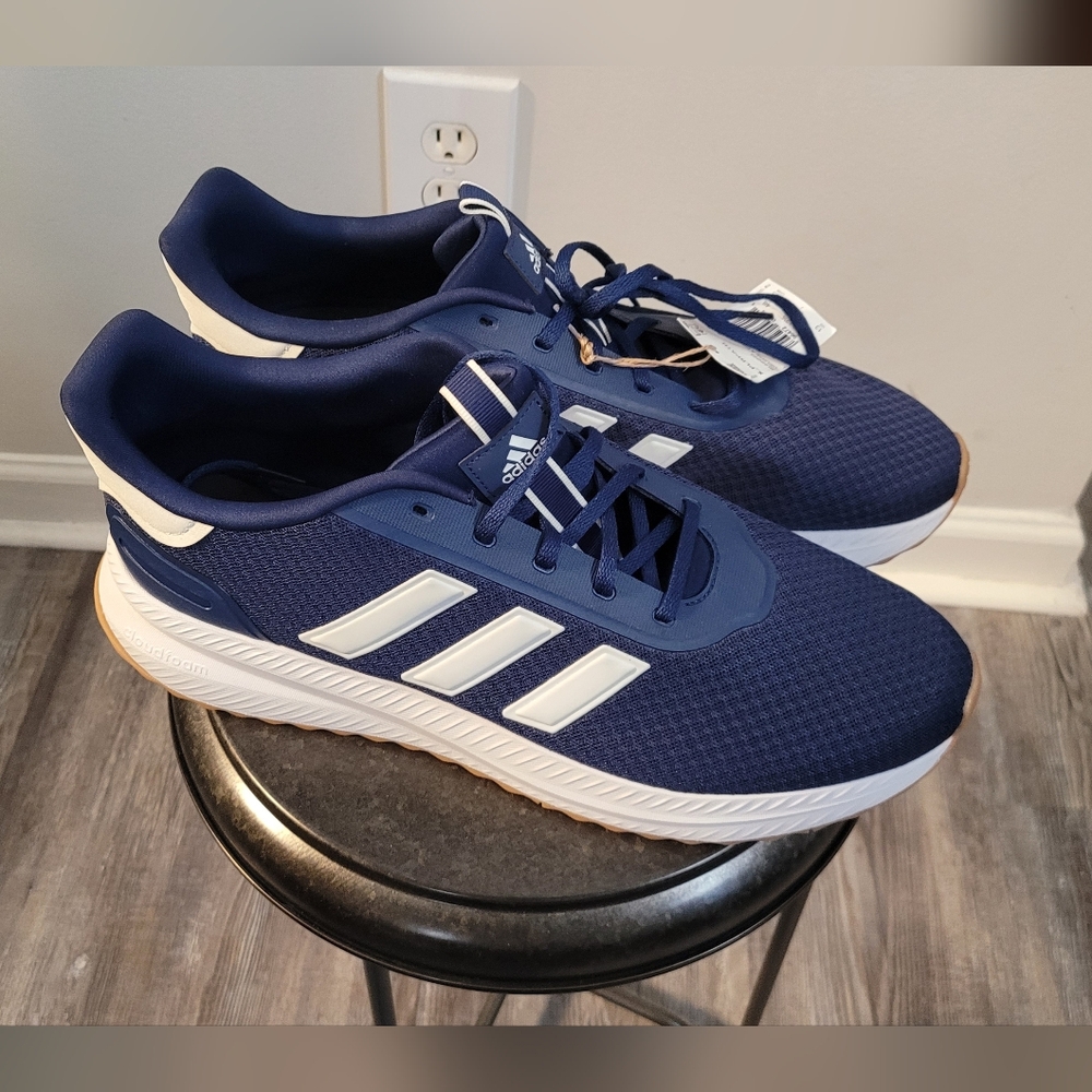 Adidas cloudfoam sz 13